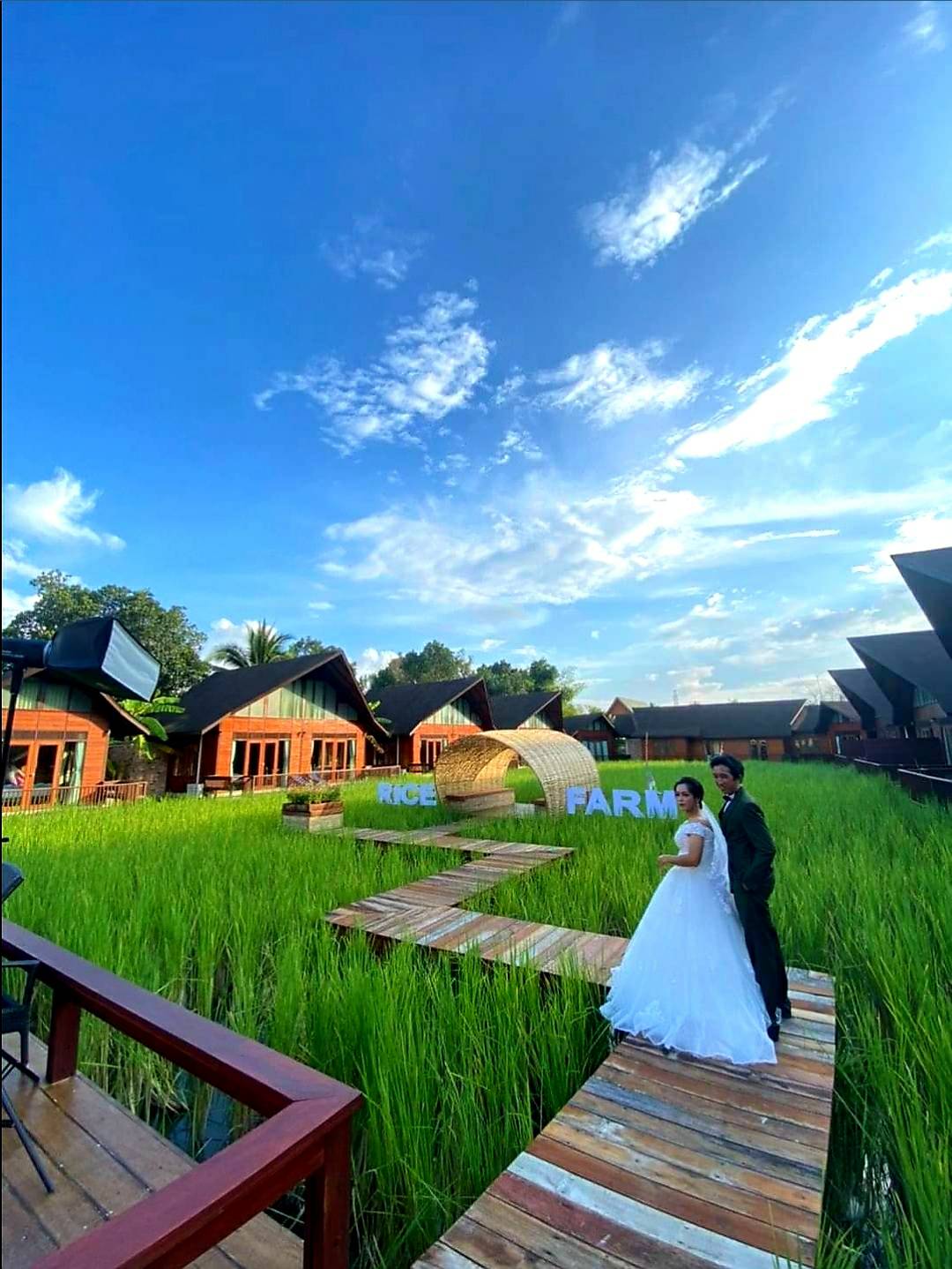 รีสอร์ทสวยไม่ง้อธรรมชาติ