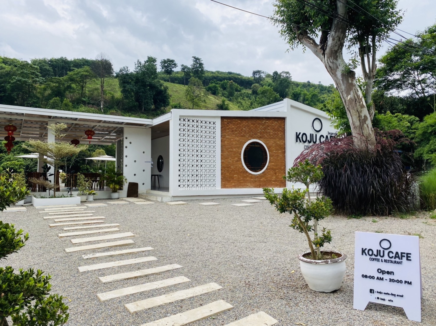 รับออกแบบร้านกาแฟ ราคาถูก