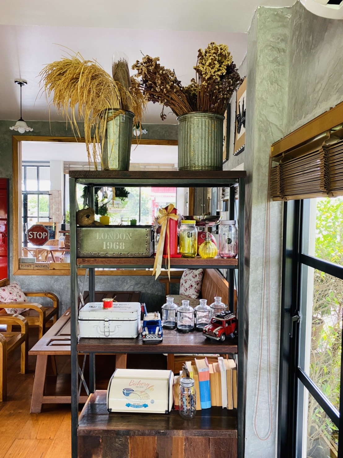 ออกแบบคาเฟ่ทุ่งนา