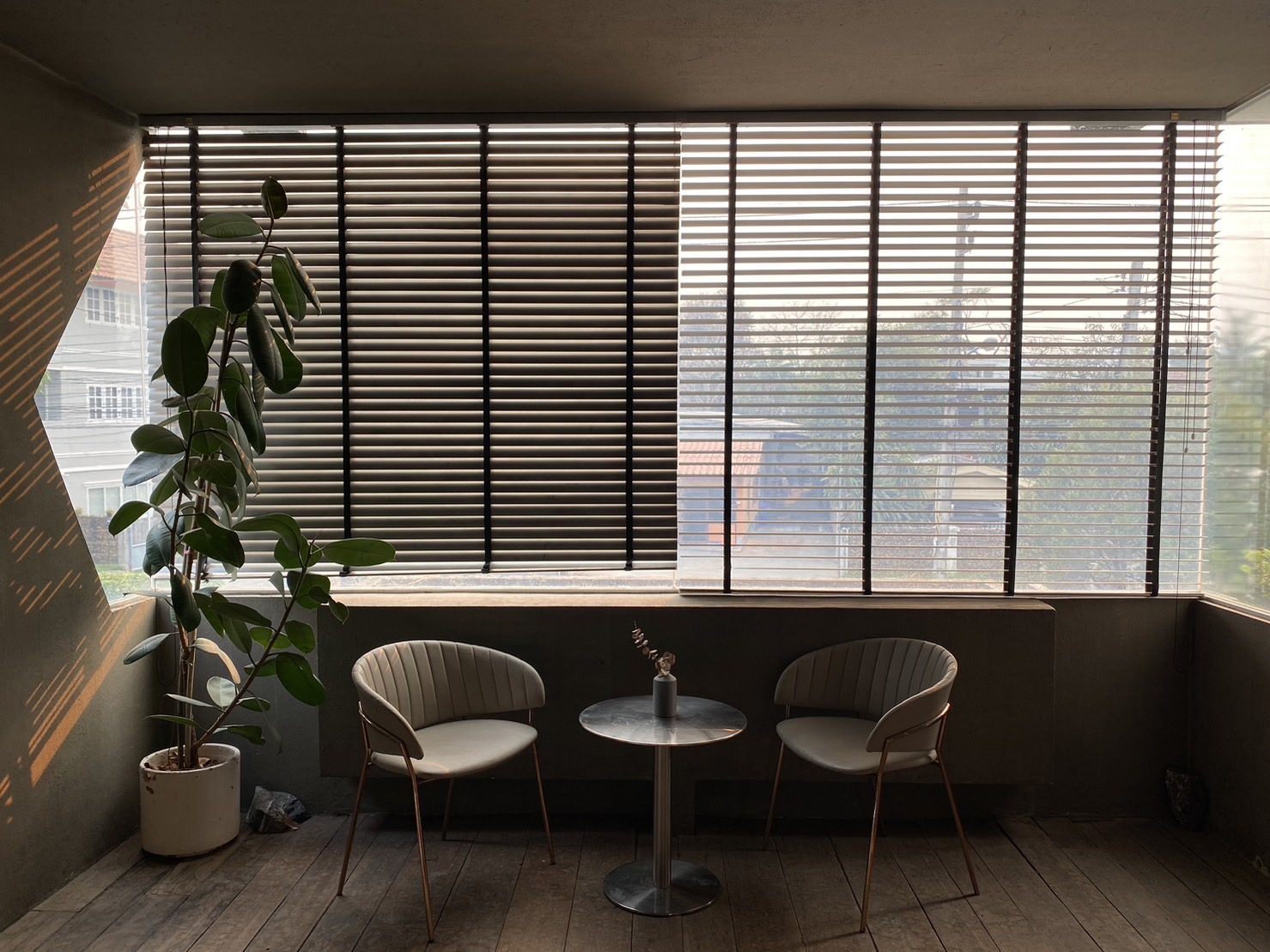 รับออกแบบคาเฟ่