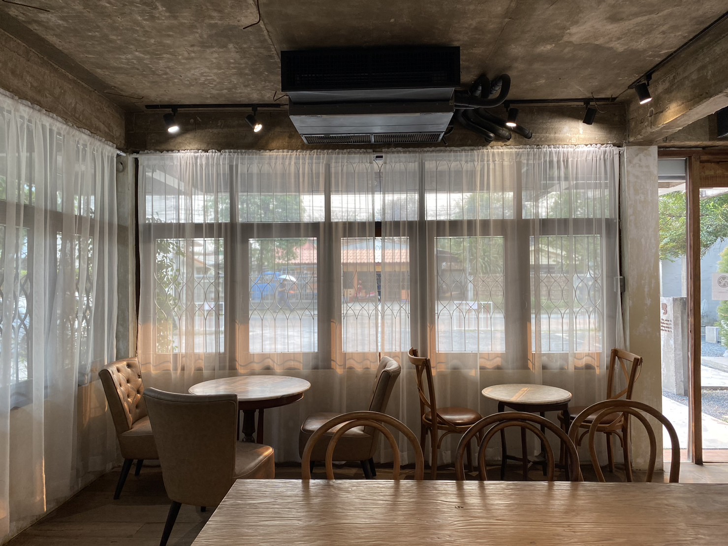 รับออกแบบคาเฟ่