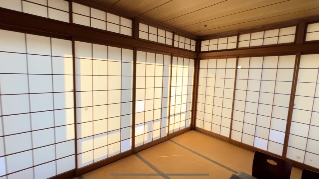 ประตูเลื่อนญี่ปุ่น Shoji Doors