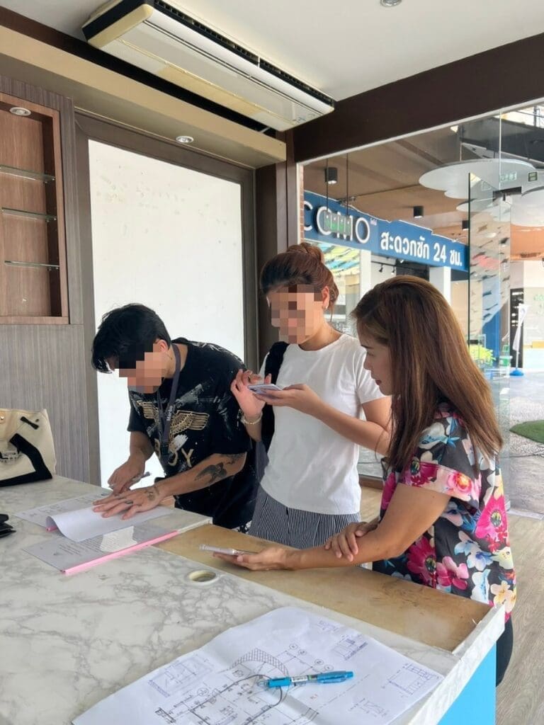 รับออกแบบร้านก๋วยเตี๋ยว