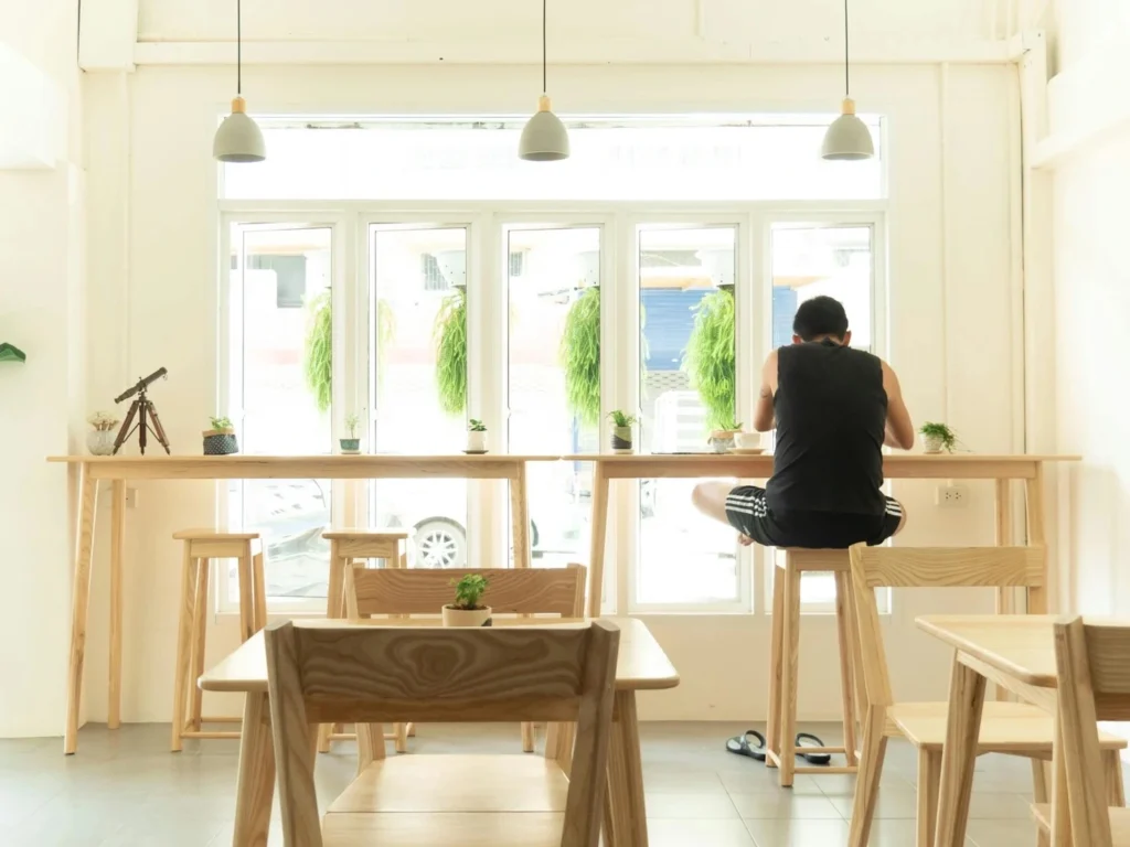 ออกแบบร้านกาแฟสไตล์มินิมอล